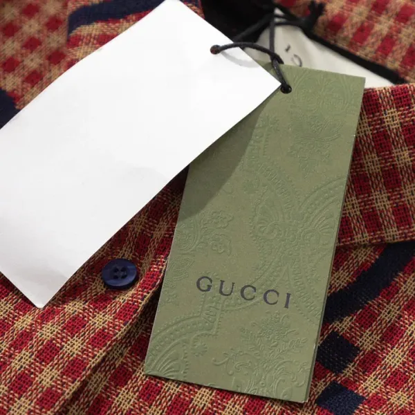 【GUCCI 公式旗艦店】グッチ シャツ ご好評に付き再入荷 250222 【GUCCI 公式旗艦店】グッチ シャツ ご好評に付き再入荷 250222