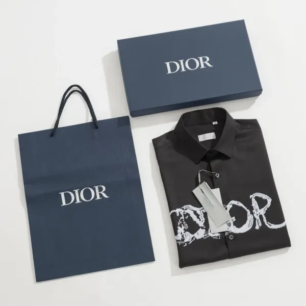 【DIOR 公式旗艦店】ディオール シャツ ご好評に付き再入荷 250220 【DIOR 公式旗艦店】ディオール シャツ ご好評に付き再入荷 250220
