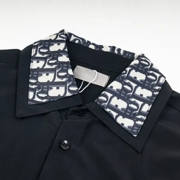 【DIOR  公式旗艦店】ディオール  シャツ  ご好評に付き再入荷 240831
