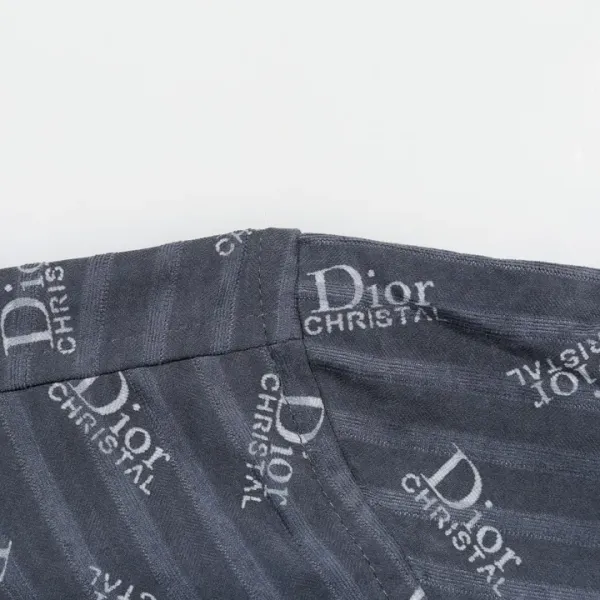 【DIOR 公式旗艦店】ディオール シャツ ご好評に付き再入荷 240816 【DIOR 公式旗艦店】ディオール シャツ ご好評に付き再入荷 240816