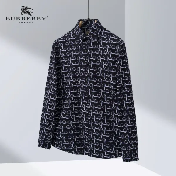 【BURBERRY  公式旗艦店】バーバリー シャツ ご好評に付き再入荷  250222