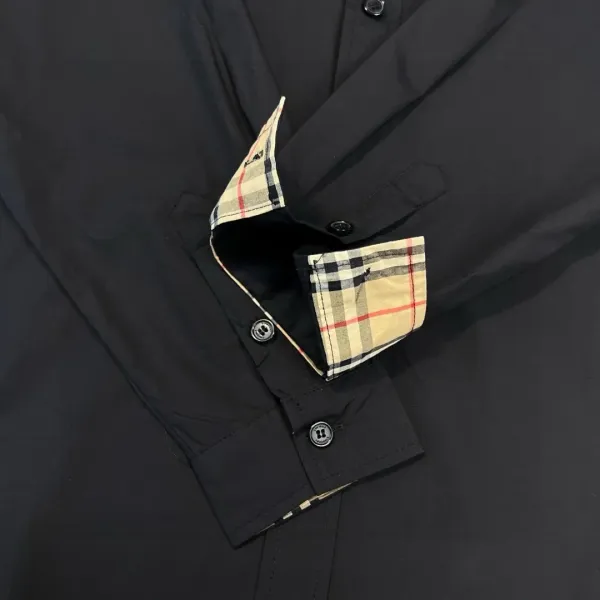 【BURBERRY 公式旗艦店】バーバリー シャツ ご好評に付き再入荷 250222 【BURBERRY 公式旗艦店】バーバリー シャツ ご好評に付き再入荷 250222