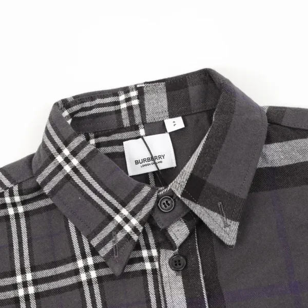 【BURBERRY 公式旗艦店】バーバリー シャツ ご好評に付き再入荷 241119 【BURBERRY 公式旗艦店】バーバリー シャツ ご好評に付き再入荷 241119