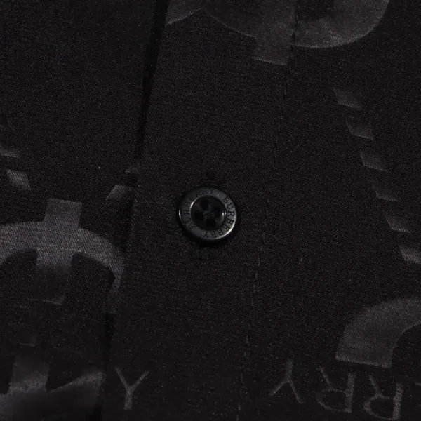 【BURBERRY 公式旗艦店】バーバリー シャツ ご好評に付き再入荷 240716 【BURBERRY 公式旗艦店】バーバリー シャツ ご好評に付き再入荷 240716