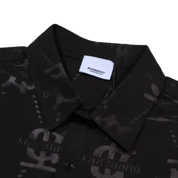 【BURBERRY 公式旗艦店】バーバリー シャツ ご好評に付き再入荷 240716 【BURBERRY 公式旗艦店】バーバリー シャツ ご好評に付き再入荷 240716