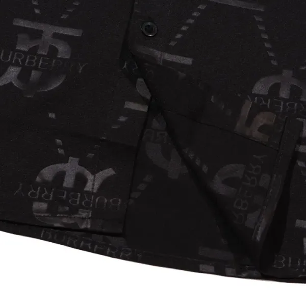 【BURBERRY 公式旗艦店】バーバリー シャツ ご好評に付き再入荷 240716 【BURBERRY 公式旗艦店】バーバリー シャツ ご好評に付き再入荷 240716