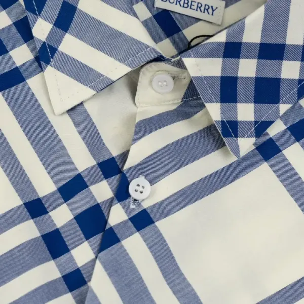 【BURBERRY 公式旗艦店】バーバリー シャツ ご好評に付き再入荷 24627 【BURBERRY 公式旗艦店】バーバリー シャツ ご好評に付き再入荷 24627