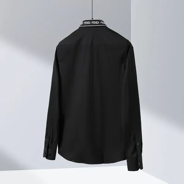 【FENDI 公式旗艦店】フェンディ  シャツ  ご好評に付き再入荷 250221