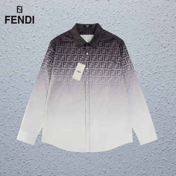【FENDI 公式旗艦店】フェンディ シャツ ご好評に付き再入荷 250221 【FENDI 公式旗艦店】フェンディ シャツ ご好評に付き再入荷 250221
