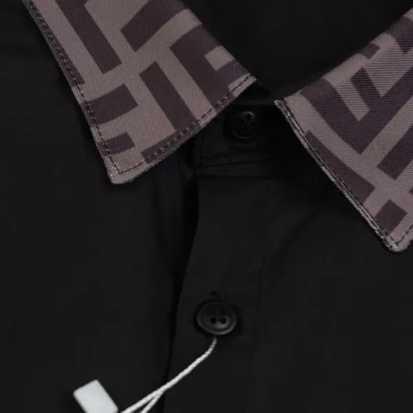 【FENDI 公式旗艦店】フェンディ シャツ ご好評に付き再入荷 250221 【FENDI 公式旗艦店】フェンディ シャツ ご好評に付き再入荷 250221