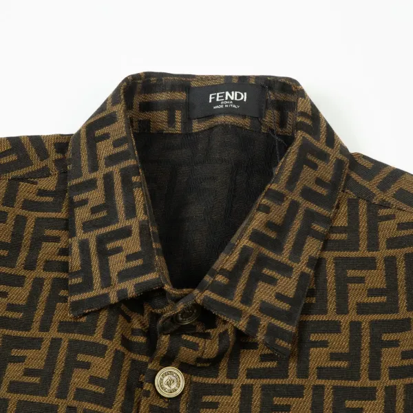 【FENDI 公式旗艦店】フェンディ シャツ ご好評に付き再入荷 240716 【FENDI 公式旗艦店】フェンディ シャツ ご好評に付き再入荷 240716