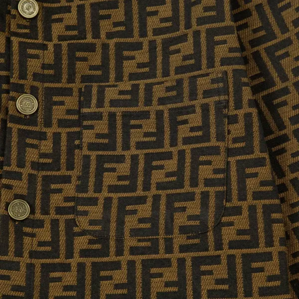【FENDI 公式旗艦店】フェンディ シャツ ご好評に付き再入荷 240716 【FENDI 公式旗艦店】フェンディ シャツ ご好評に付き再入荷 240716