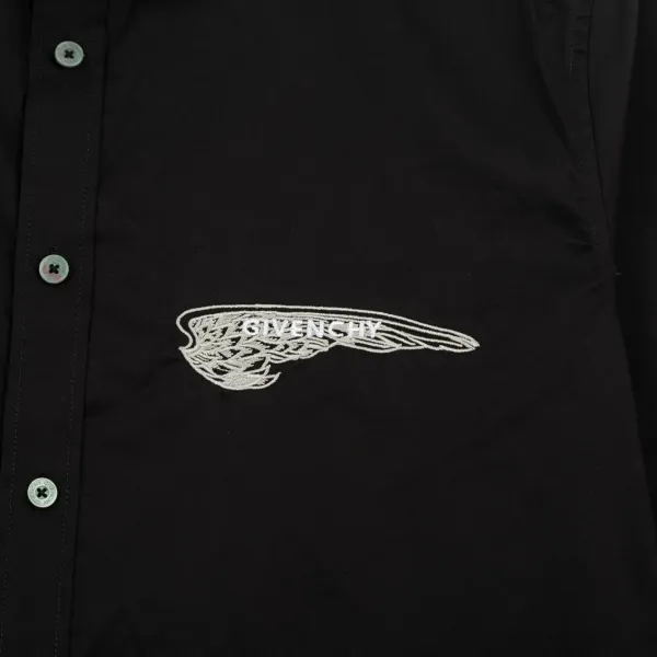 【GIVENCHY 公式旗艦店】ジバンシー シャツ ご好評に付き再入荷 240802 【GIVENCHY 公式旗艦店】ジバンシー シャツ ご好評に付き再入荷 240802