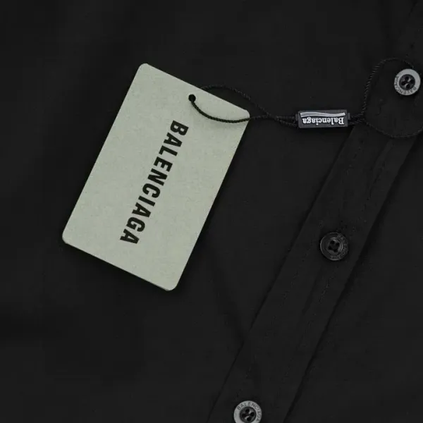 【BALENCIAGA 公式旗艦店】バレンシアガ シャツ ご好評に付き再入荷 250218 【BALENCIAGA 公式旗艦店】バレンシアガ シャツ ご好評に付き再入荷 250218