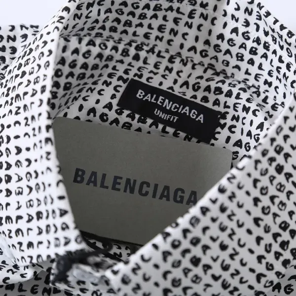 【BALENCIAGA 公式旗艦店】バレンシアガ シャツ ご好評に付き再入荷 250218 【BALENCIAGA 公式旗艦店】バレンシアガ シャツ ご好評に付き再入荷 250218
