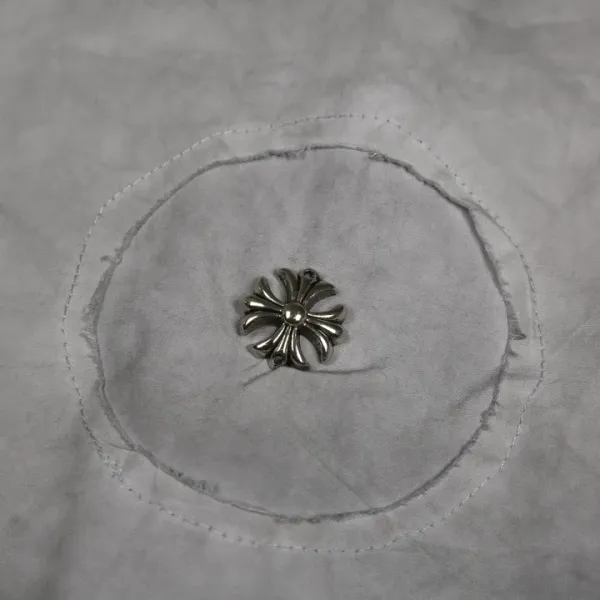 【CHROME HEARTS 公式旗艦店】クロムハーツ   シャツ ご好評に付き再入荷  250220
