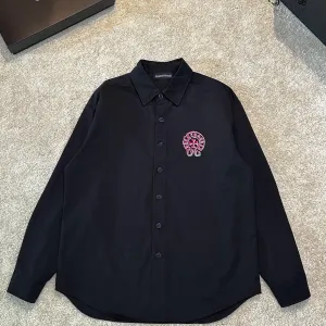 【CHROME HEARTS 公式旗艦店】クロムハーツ シャツ ご好評に付き再入荷 250220 【CHROME HEARTS 公式旗艦店】クロムハーツ シャツ ご好評に付き再入荷 250220