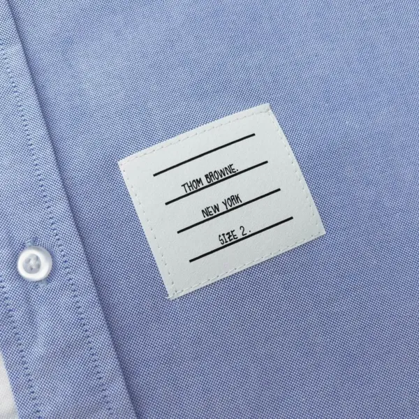 【ThomBrowne 公式旗艦店】トムブラウン シャツ ご好評に付き再入荷 250221 【ThomBrowne 公式旗艦店】トムブラウン シャツ ご好評に付き再入荷 250221
