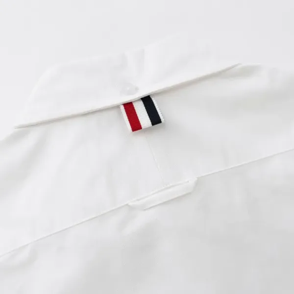 【ThomBrowne 公式旗艦店】トムブラウン シャツ ご好評に付き再入荷 250221 【ThomBrowne 公式旗艦店】トムブラウン シャツ ご好評に付き再入荷 250221