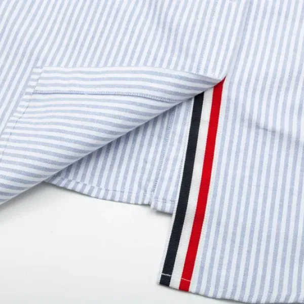 【ThomBrowne 公式旗艦店】トムブラウン シャツ ご好評に付き再入荷 250221 【ThomBrowne 公式旗艦店】トムブラウン シャツ ご好評に付き再入荷 250221