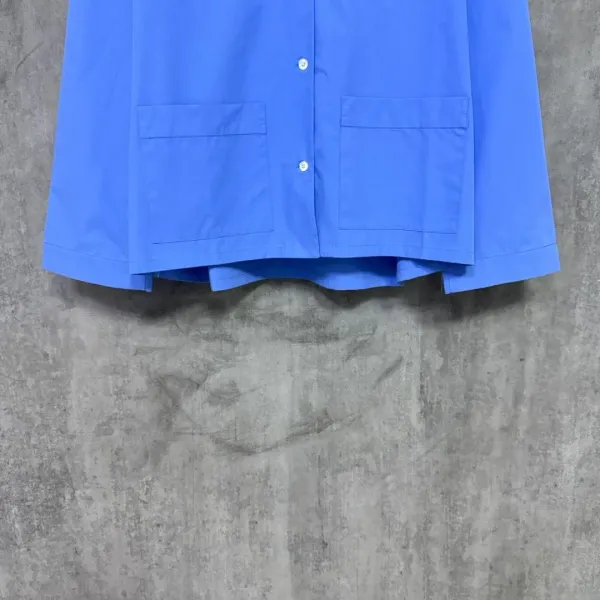 【Miumiu公式旗艦店】ミュウミュウ シャツ ご好評に付き再入荷 250219 【Miumiu公式旗艦店】ミュウミュウ シャツ ご好評に付き再入荷 250219