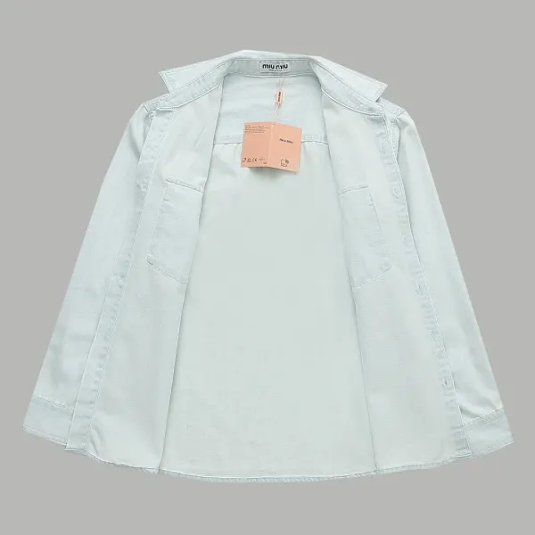 【Miumiu公式旗艦店】ミュウミュウ シャツ ご好評に付き再入荷 250219 【Miumiu公式旗艦店】ミュウミュウ シャツ ご好評に付き再入荷 250219