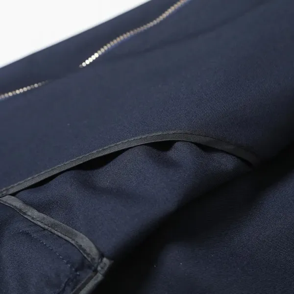 【Miumiu公式旗艦店】ミュウミュウ  シャツ ご好評に付き再入荷  250219
