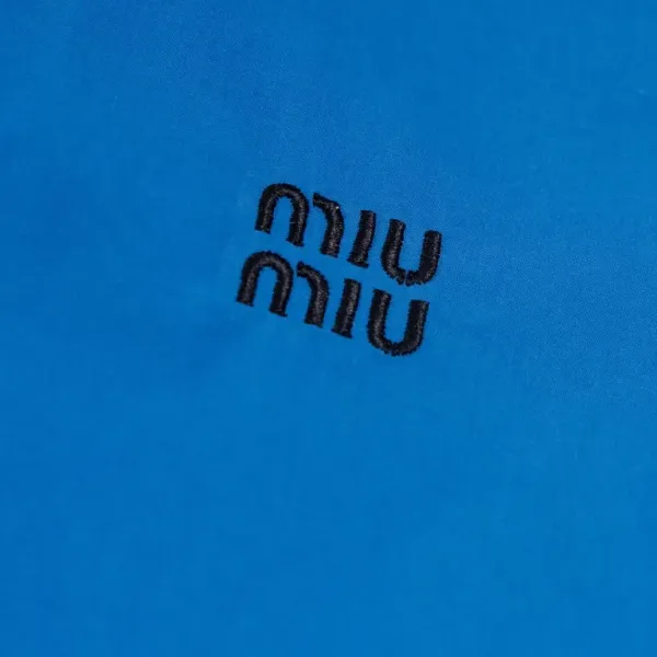 【Miumiu 公式旗艦店】ミュウミュウ シャツ ご好評に付き再入荷 250219 【Miumiu 公式旗艦店】ミュウミュウ シャツ ご好評に付き再入荷 250219