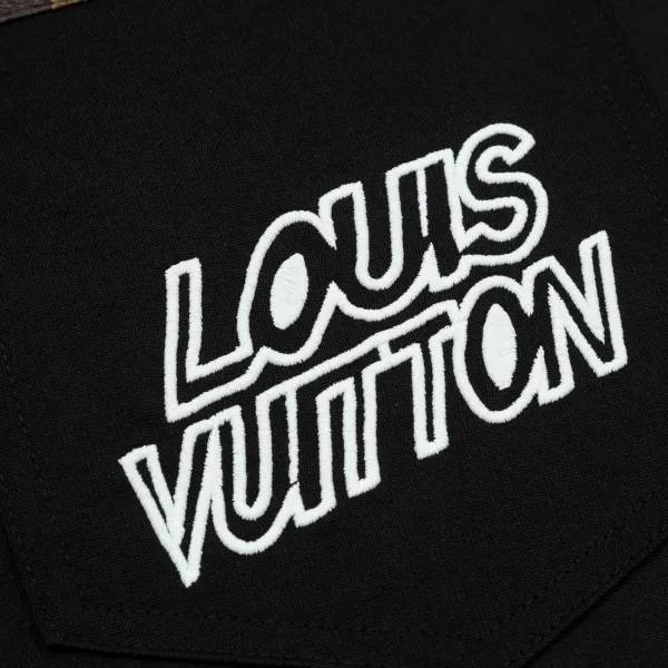 LV【LOUIS VUITTON 公式旗艦店】ルイヴィトン ショートパンツご好評に付き再入荷!250224 LV【LOUIS VUITTON 公式旗艦店】ルイヴィトン ショートパンツご好評に付き再入荷!250224