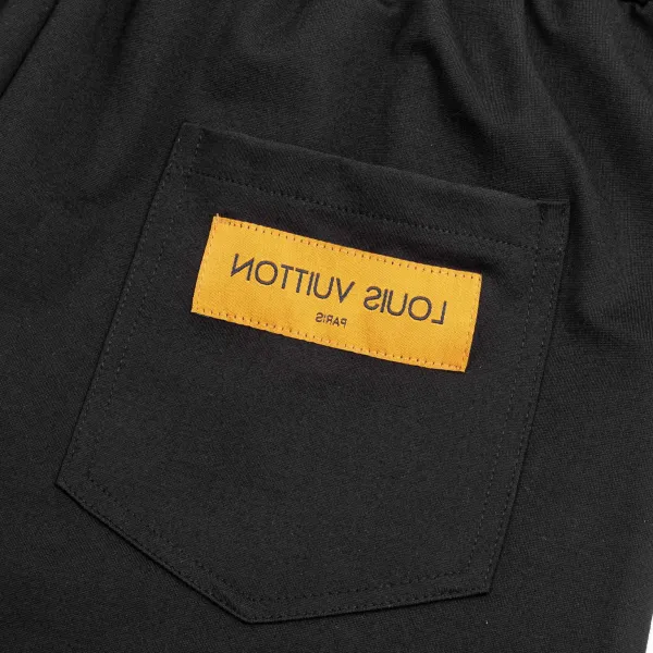 LV【LOUIS VUITTON 公式旗艦店】ルイヴィトン ショートパンツご好評に付き再入荷!250224 LV【LOUIS VUITTON 公式旗艦店】ルイヴィトン ショートパンツご好評に付き再入荷!250224