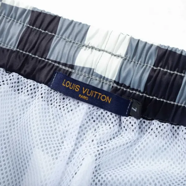 LV【LOUIS VUITTON  公式旗艦店】ルイヴィトン   ショートパンツご好評に付き再入荷！250224