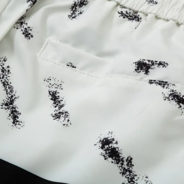 【LOUIS VUITTON 公式旗艦店】ルイヴィトン ショートパンツご好評に付き再入荷 24613 【LOUIS VUITTON 公式旗艦店】ルイヴィトン ショートパンツご好評に付き再入荷 24613