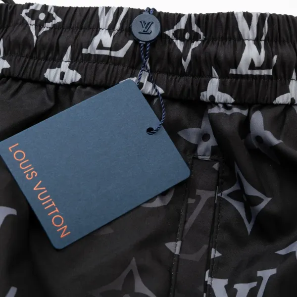 【LOUIS VUITTON  公式旗艦店】ルイヴィトン  ショートパンツご好評に付き再入荷 24613