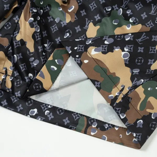 【LOUIS VUITTON 公式旗艦店】ルイヴィトン ショートパンツご好評に付き再入荷 24613 【LOUIS VUITTON 公式旗艦店】ルイヴィトン ショートパンツご好評に付き再入荷 24613