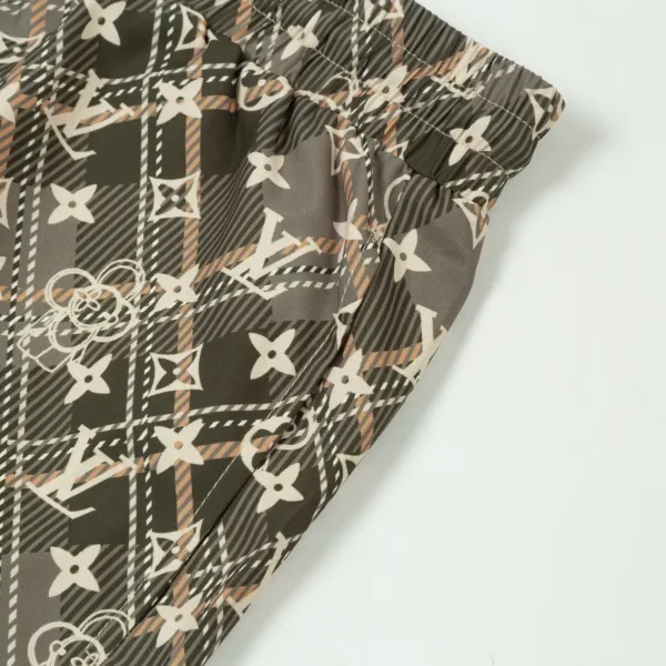 【LOUIS VUITTON 公式旗艦店】ルイヴィトン ショートパンツ ご好評に付き再入荷! 【LOUIS VUITTON 公式旗艦店】ルイヴィトン ショートパンツ ご好評に付き再入荷!