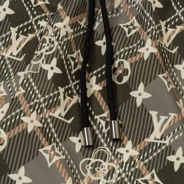 【LOUIS VUITTON 公式旗艦店】ルイヴィトン ショートパンツ ご好評に付き再入荷! 【LOUIS VUITTON 公式旗艦店】ルイヴィトン ショートパンツ ご好評に付き再入荷!