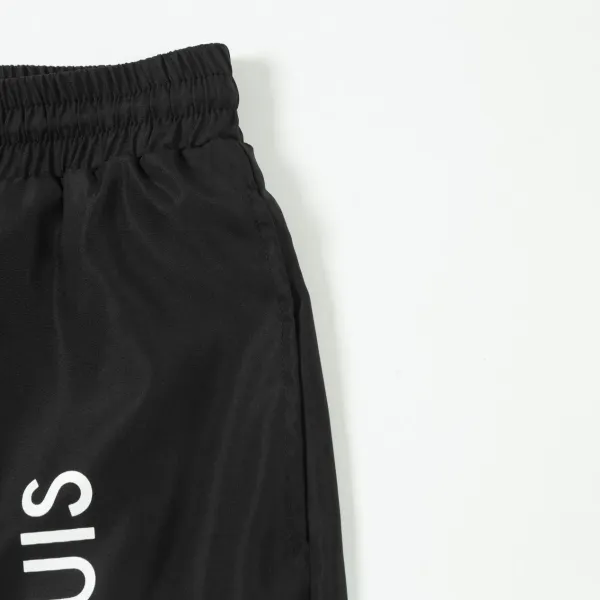 【LOUIS VUITTON 公式旗艦店】ルイヴィトン ショートパンツ ご好評に付き再入荷! 【LOUIS VUITTON 公式旗艦店】ルイヴィトン ショートパンツ ご好評に付き再入荷!