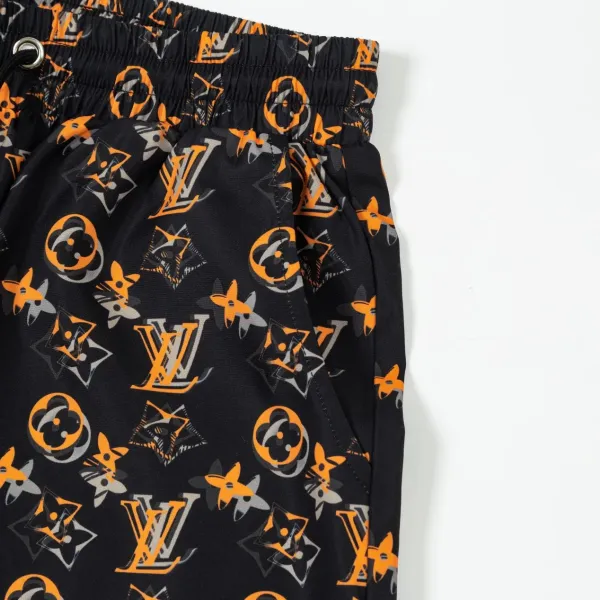 【LOUIS VUITTON 公式旗艦店】ルイヴィトン ショートパンツ ご好評に付き再入荷! 【LOUIS VUITTON 公式旗艦店】ルイヴィトン ショートパンツ ご好評に付き再入荷!