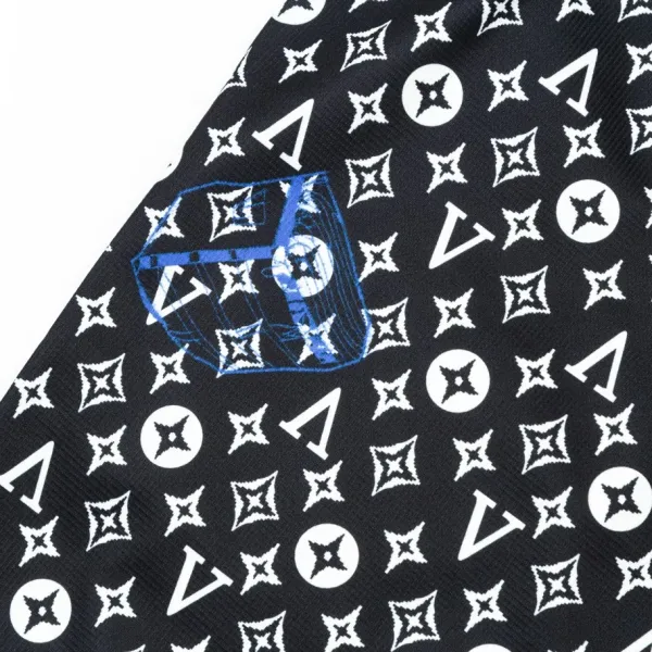 LV 【LOUIS VUITTON 公式旗艦店】ルイヴィトン ショートパンツ ご好評に付き再入荷! LV 【LOUIS VUITTON 公式旗艦店】ルイヴィトン ショートパンツ ご好評に付き再入荷!