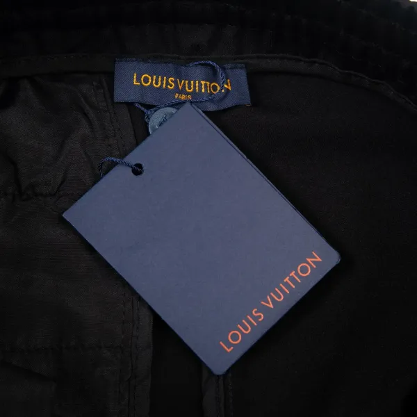 【LOUIS VUITTON 公式旗艦店】ルイヴィトン ショートパンツご好評に付き再入荷! 【LOUIS VUITTON 公式旗艦店】ルイヴィトン ショートパンツご好評に付き再入荷!