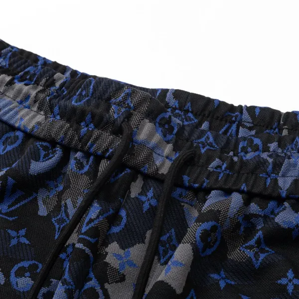 【LOUIS VUITTON 公式旗艦店】ルイヴィトン ショートパンツご好評に付き再入荷! 【LOUIS VUITTON 公式旗艦店】ルイヴィトン ショートパンツご好評に付き再入荷!