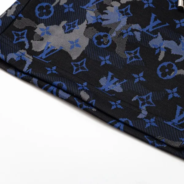 【LOUIS VUITTON 公式旗艦店】ルイヴィトン ショートパンツご好評に付き再入荷! 【LOUIS VUITTON 公式旗艦店】ルイヴィトン ショートパンツご好評に付き再入荷!