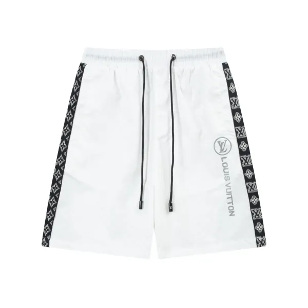 【LOUIS VUITTON 公式旗艦店】ルイヴィトン ショートパンツ ご好評に付き再入荷! 【LOUIS VUITTON 公式旗艦店】ルイヴィトン ショートパンツ ご好評に付き再入荷!