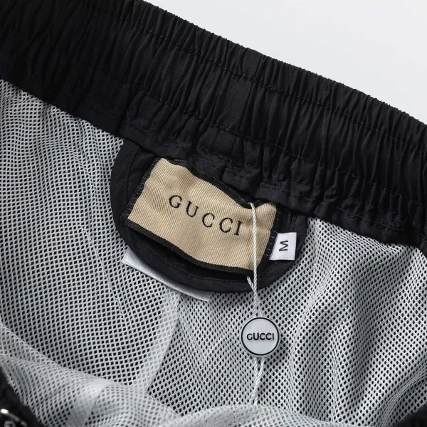 【GUCCI 公式旗艦店】グッチ ショートパンツご好評に付き再入荷!250224 【GUCCI 公式旗艦店】グッチ ショートパンツご好評に付き再入荷!250224