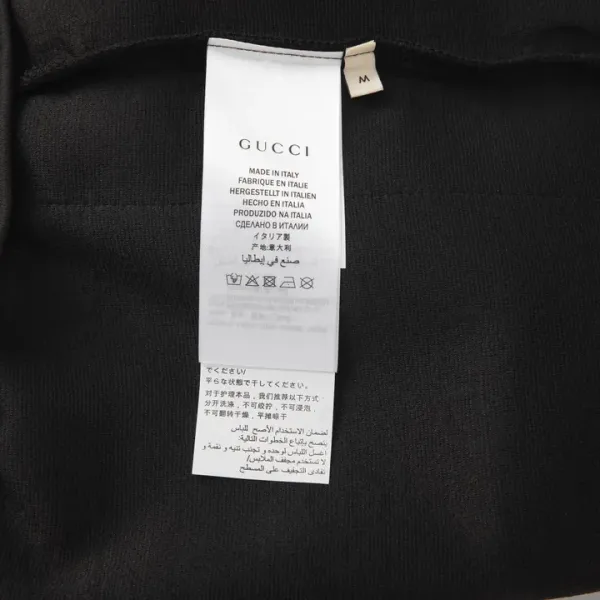 【GUCCI 公式旗艦店】グッチ ショートパンツご好評に付き再入荷!250224 【GUCCI 公式旗艦店】グッチ ショートパンツご好評に付き再入荷!250224