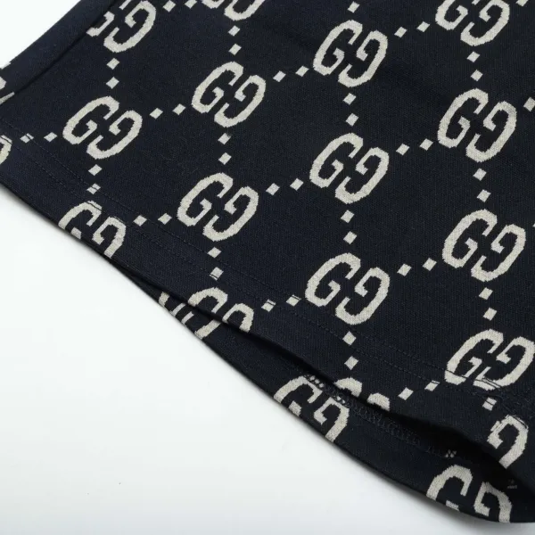 【GUCCI  公式旗艦店】グッチ  ショートパンツご好評に付き再入荷！250224