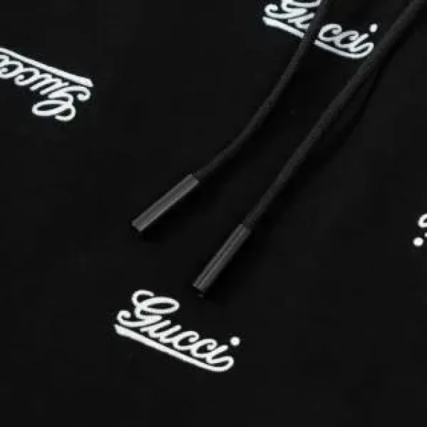 【GUCCI  公式旗艦店】グッチ ショートパンツご好評に付き再入荷！250224