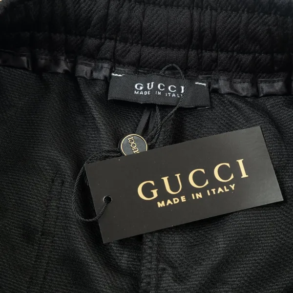 【GUCCI 公式旗艦店】グッチ ショートパンツ ご好評に付き再入荷! 【GUCCI 公式旗艦店】グッチ ショートパンツ ご好評に付き再入荷!