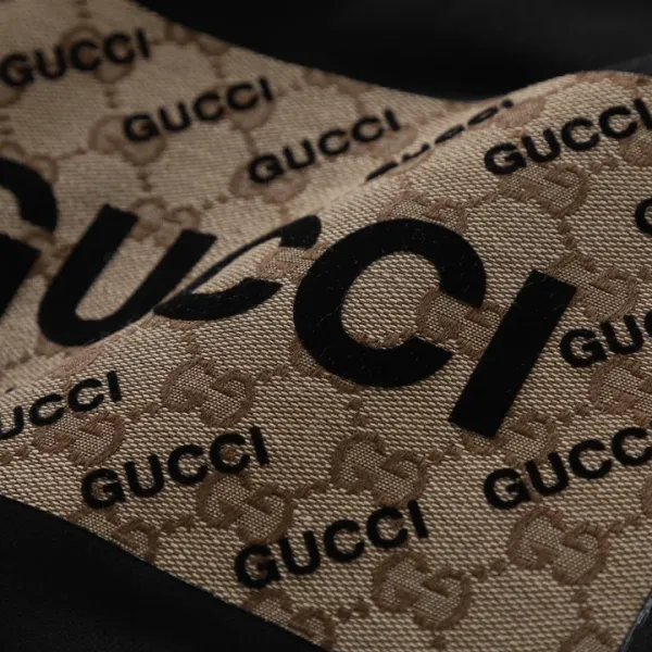【GUCCI 公式旗艦店】グッチ ショートパンツご好評に付き再入荷! 【GUCCI 公式旗艦店】グッチ ショートパンツご好評に付き再入荷!