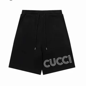 【GUCCI 公式旗艦店】クッチ ショートパンツ ご好評に付き再入荷! 【GUCCI 公式旗艦店】クッチ ショートパンツ ご好評に付き再入荷!